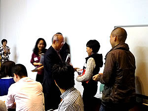 Vital Japan �׋��� - Show and Tell with Mr.���c�q�@�p��