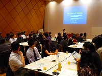 Vital Japan Meeting �r�W�l�X����v���t�F�b�V���i���̕׋���