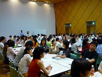 Vital Japan Meeting �r�W�l�X����v���t�F�b�V���i���̉p��ł̕׋���