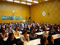 Vital Japan �o�C�����K���v���t�F�b�V���i���̕׋���E�𗬉�